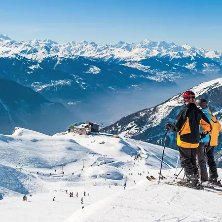 Cristal-6 By Interhome شقة لوكباد